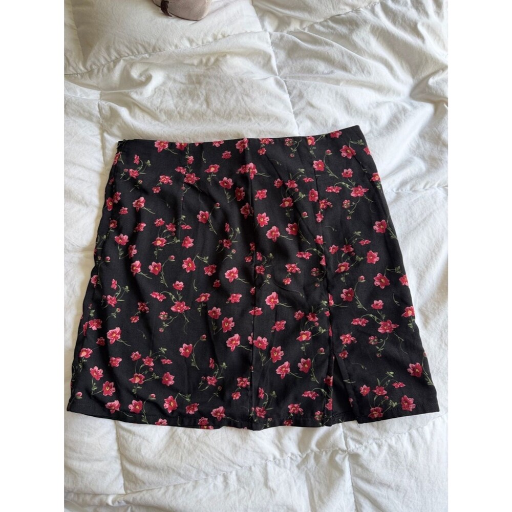 Daisy Street ASOS Mini Skirt Front Slits Romantic Floral size Large